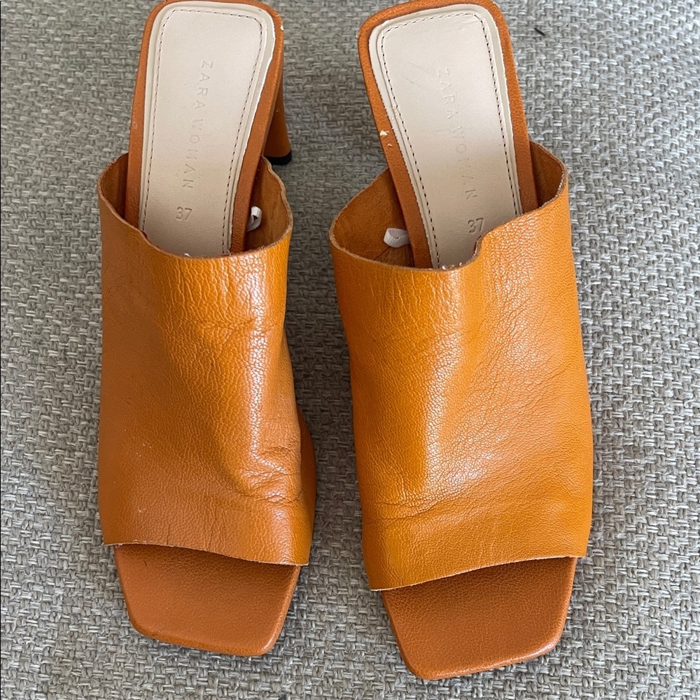 Zara Women's Vibrant Orange Leather Mules